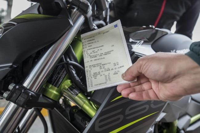 Officina e assistenza - i nostri servizi​revisione ministeriale moto - revisione ministeriale scooter - revisione ministeriale milano