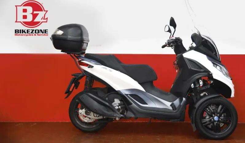 Piaggio MP3 300 usato 2022 in vendita a Milano presso BikeZone