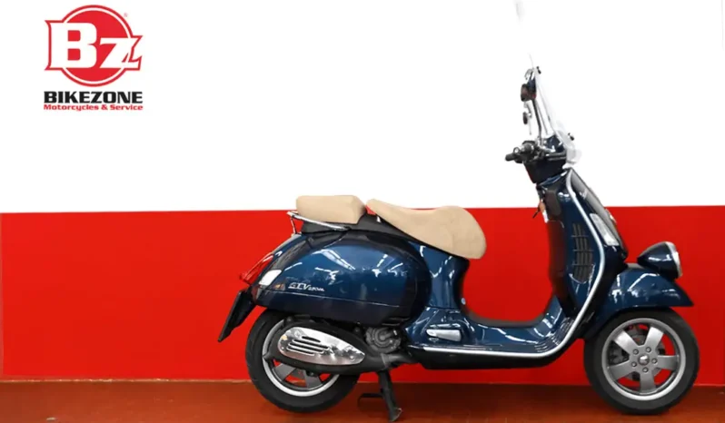 Vespa GTV 250 usata in vendita Milano - BikeZone